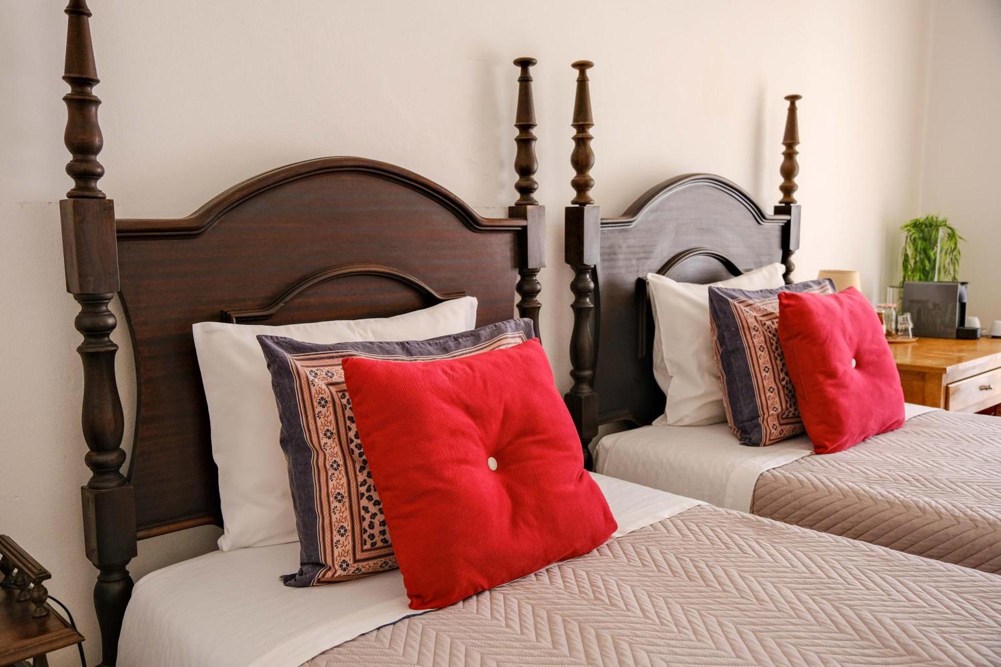 6/4 De Sado Hotel เซตุบาล ภายนอก รูปภาพ